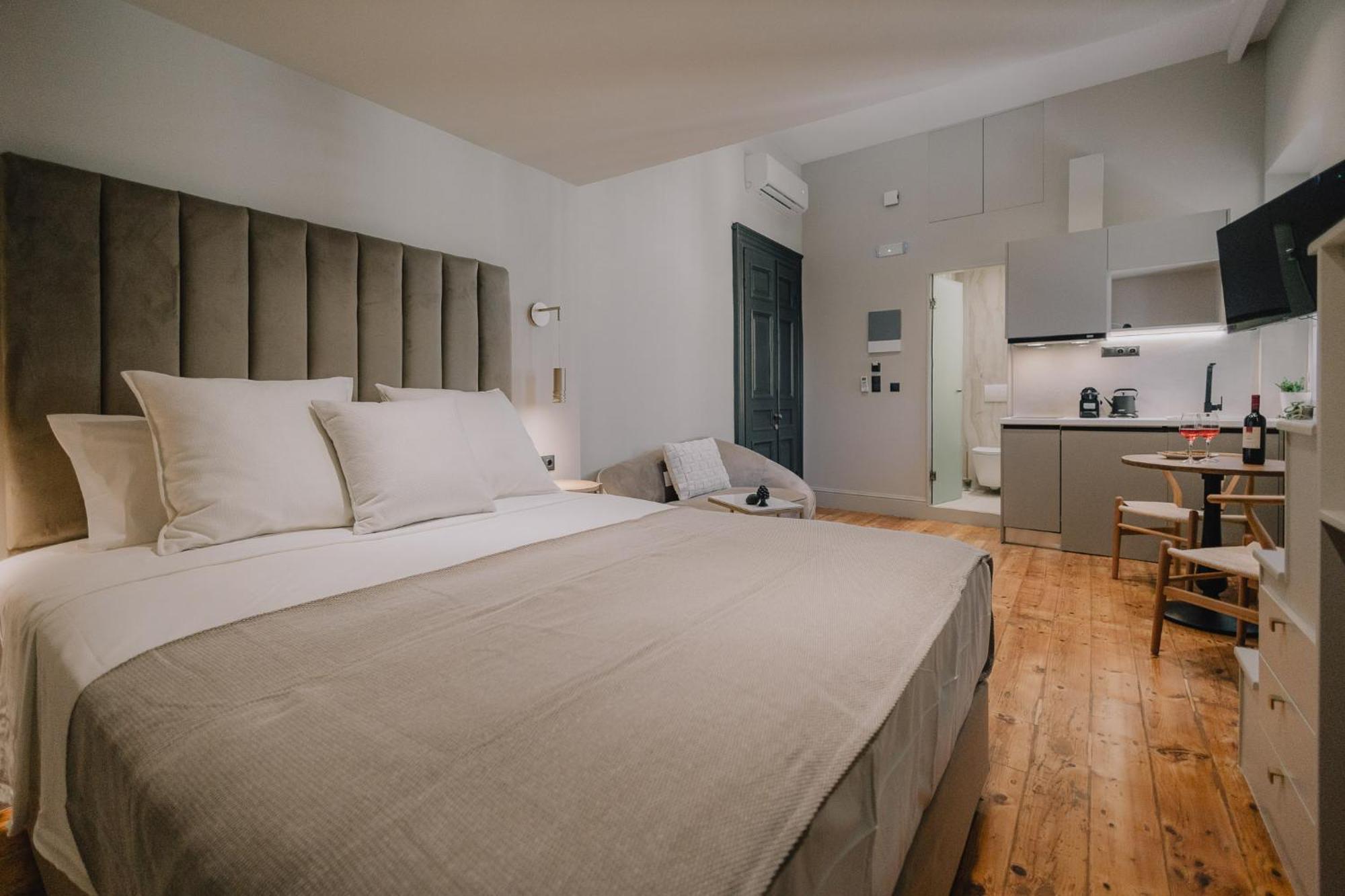 Sanrocco Suites -Corfu Town Luxury Apartments Exterior photo